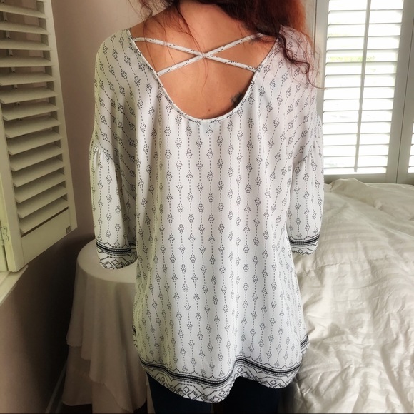 Solddd Outtt - Picture 4 of 4